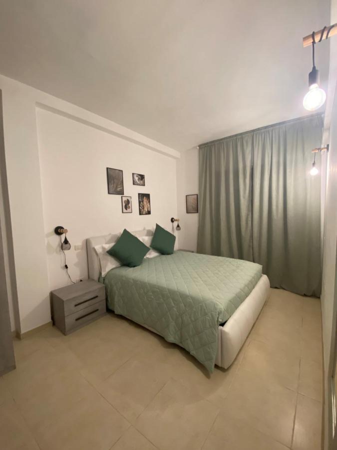 Civico 107 - Apartment With Private Parking กวาร์ตู ซานเตเลนา ภายนอก รูปภาพ